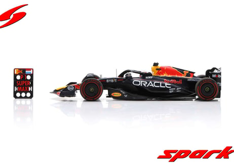 Spark 1/43 (S8592) Oracle Red Bull Racing RB19 #1 Winner British GP 2023 Max Verstappen