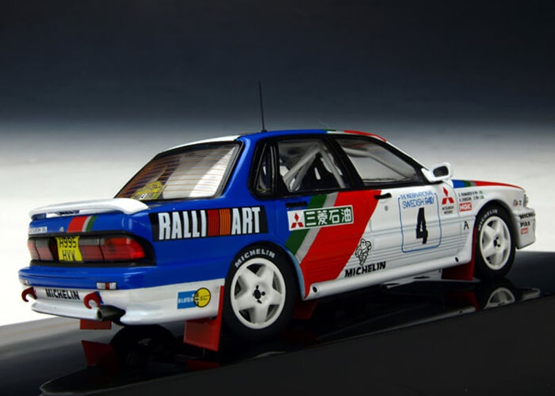 ixo models 1/43 (KBI030) 三菱 ギャランVR-4 1991 スウェディ