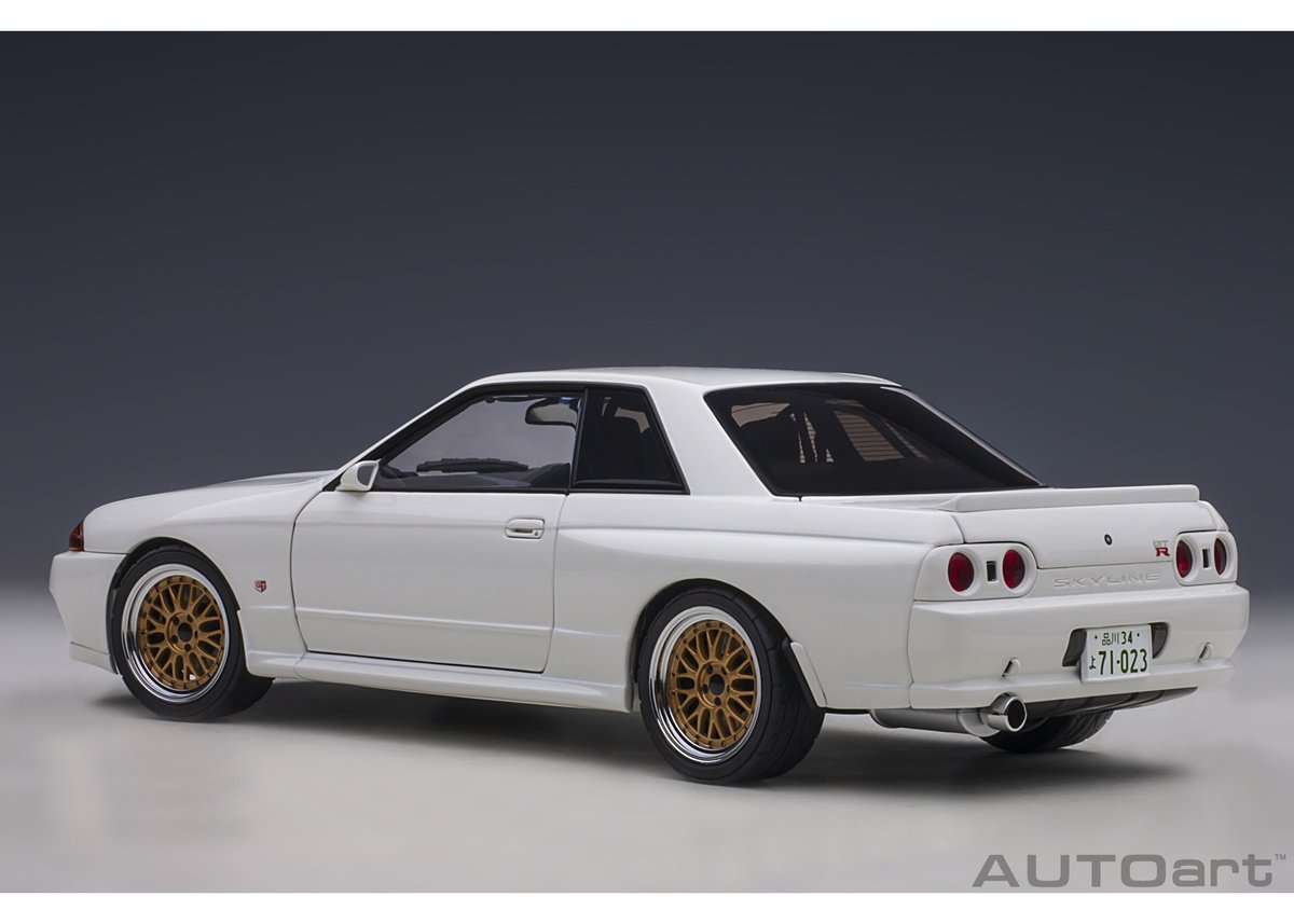 AUTOart 1/18 (77412) 日産 スカイライン GT-R (R32)『湾岸ミッド