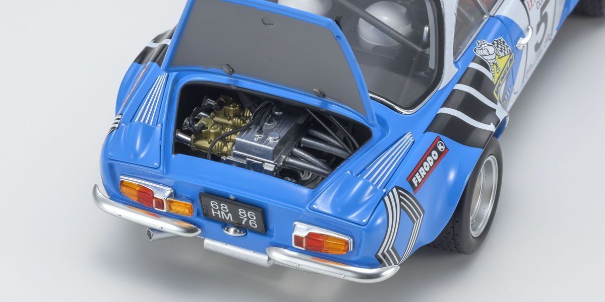 No204 ミニカー1/18箱ありKYOSHO ALPINE RENAULT