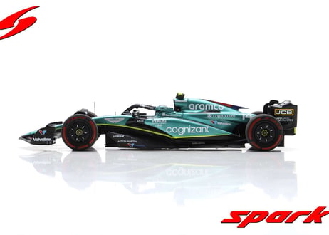 Spark 1/43 (S8595) Aston Martin AMR23 #14 Aston Martin Aramco Cognizant F1 Team 7th British GP 2023
