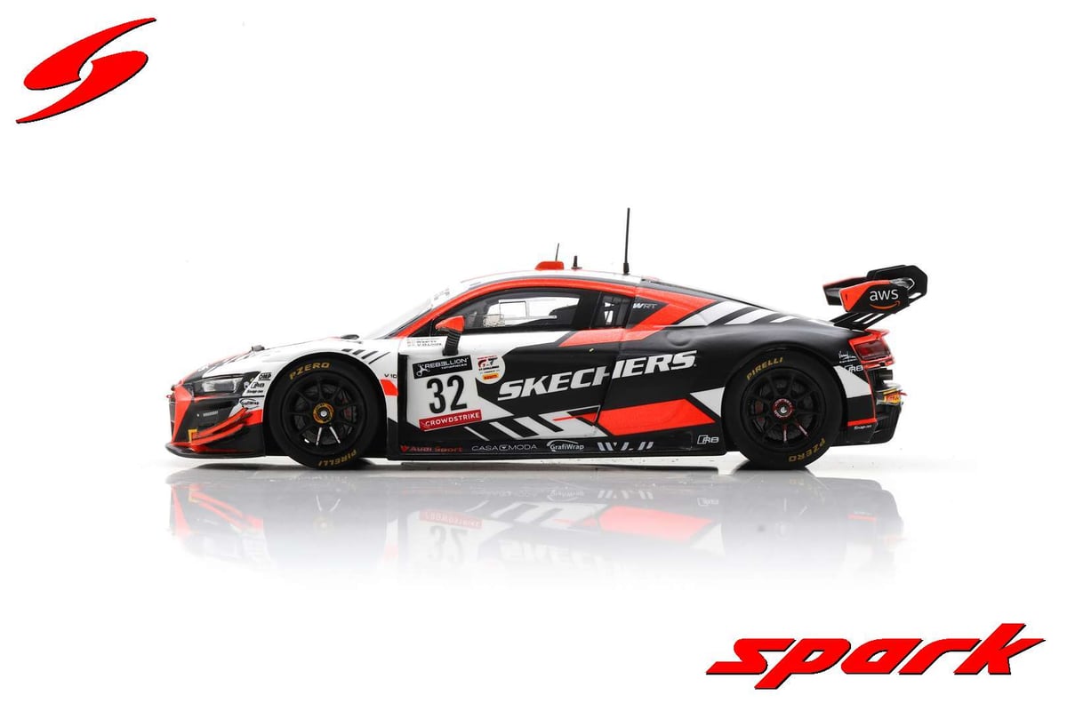 Spark 1/43 (SB527) Audi R8 LMS GT3 #32 Audi Spo