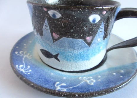 奥田茜　猫のコーヒーカップB＊お魚と猫