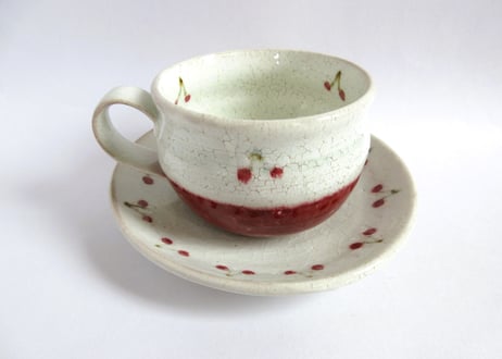 巌陶房 小さなさくらんぼ柄 コーヒーカップA