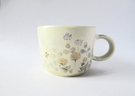 樫村恭子 うさぎと野の花のマグカップC