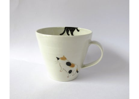 ヒロロ工房　マグカップ＊三毛猫と黒猫