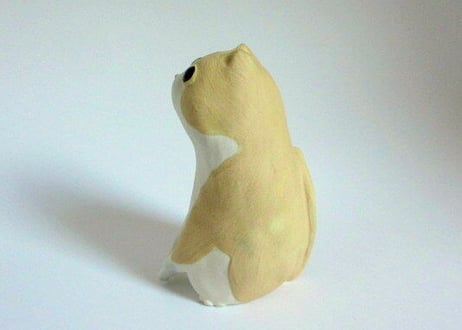 中林由香梨 ネコの置物＊茶色のハチワレネコA