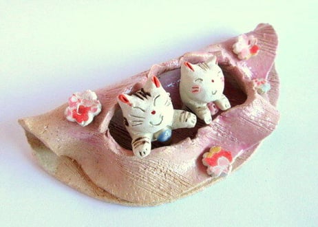 豊大窯　猫のお雛様＊半月雛ピンク