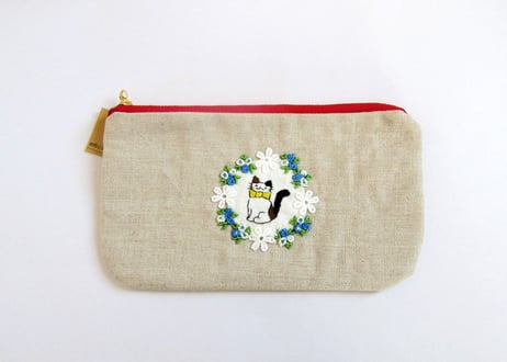 リネン刺繍平ポーチ＊お花と猫C