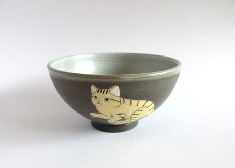つぐみ製陶所 猫のご飯茶わん＊茶トラA