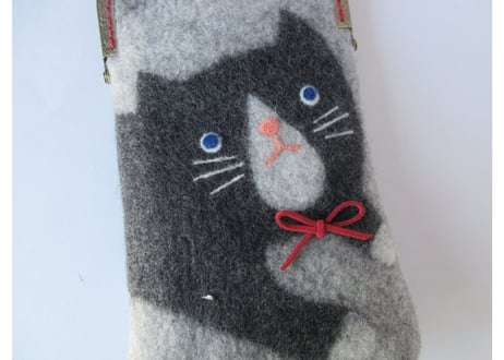 haruru＊woolfelt　スマホポーチB