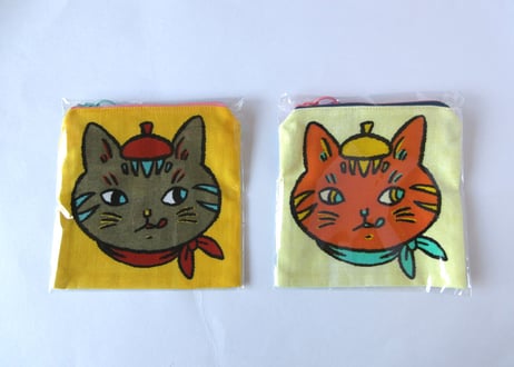 鯵ぽた屋　猫のしかくい平ポーチ　A／B