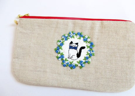 リネン刺繍平ポーチ＊お花と猫A