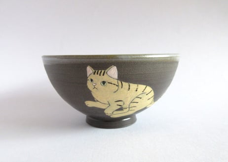 つぐみ製陶所 猫のご飯茶わん＊茶トラA