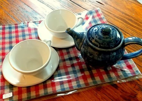 青のティーポット