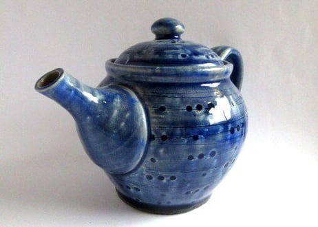 青のティーポット