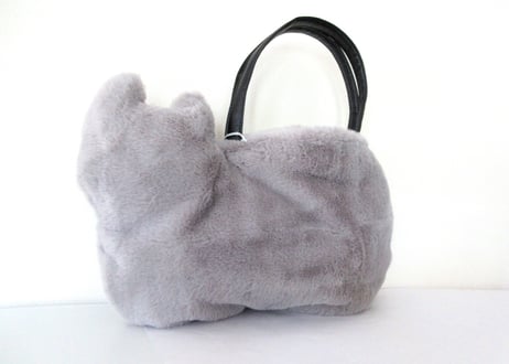 ふわふわファーのネコバッグ＊ロシアンブルー