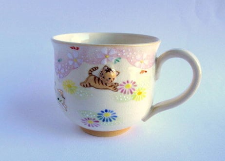 京焼・小手鞠窯 桜と猫のマグカップ＊トラ猫と白猫