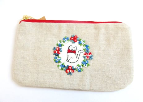 リネン刺繍平ポーチ＊お花と猫E