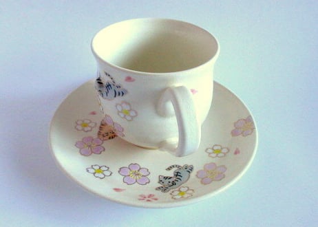 京焼・小手鞠窯 　桜と猫のコーヒーカップ＊茶トラとサバトラ