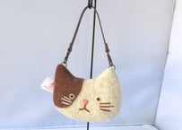 haruru＊woolfelt　ねこポーチ＊茶のぶちねこ
