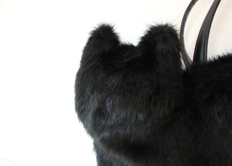 黒猫のふわふわネコバッグ  エコファー