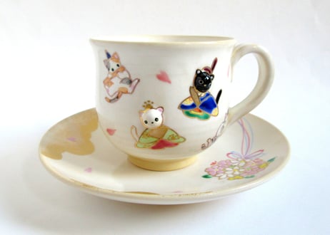 京焼・小手鞠窯 コーヒーカップ＊ぷっくり猫のお雛様 B