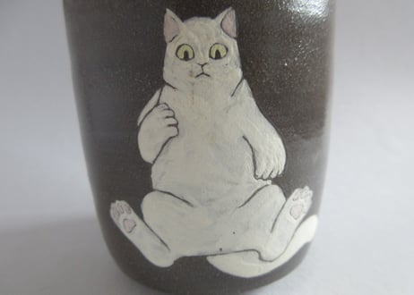 つぐみ製陶所 猫のフタ物A＊シロネコ