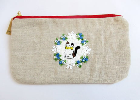 リネン刺繍平ポーチ＊お花と猫C