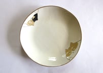 中林由香梨 ネコの丸皿＊ミケネコ＆薄茶ハチワレ