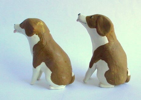中林由香梨 イヌの置物 茶色の犬A/B