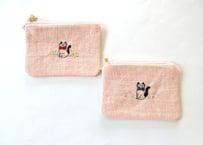 お花と猫の刺繍　リネンのミニポーチ＊ピンクA／B