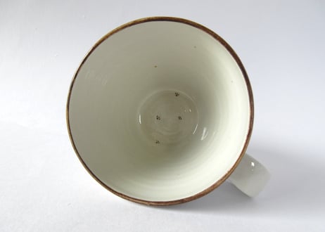 ヒロロ工房　ちいさなマグカップ ハチワレ猫①