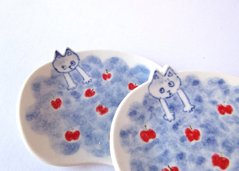 みなかわねこ ねこのそら豆皿＊りんごとねこ左①右② | コーヒー豆と
