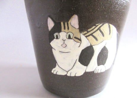 つぐみ製陶所　猫のフリーカップE＊ミケネコ
