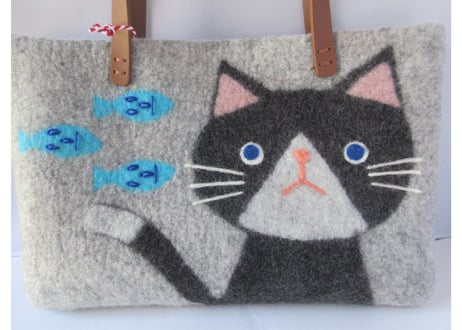 haruru＊woolfelt　猫のトートバッグ＊グレー