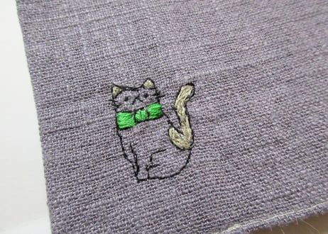 猫の刺繍 リネンブックカバー＊ラベンダーグレーB