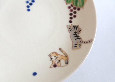 京焼・小手鞠窯 ぶどうのコーヒーカップ＊三毛猫とサバトラネコ