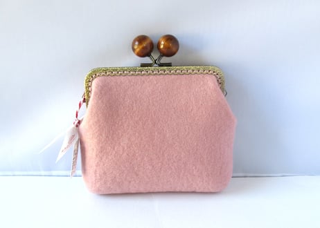 haruru＊woolfelt　がま口ポーチ　ピンク