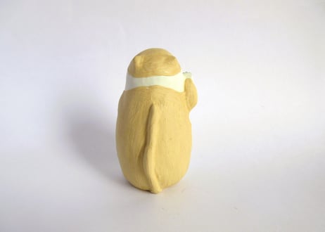 中林由香梨 ネコの置物＊茶白ハチワレ