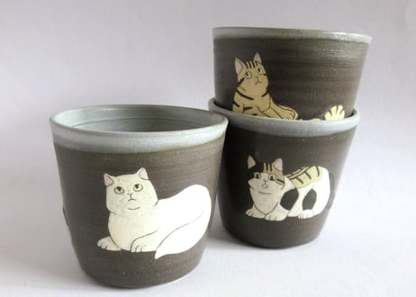 つぐみ製陶所　猫のフリーカップB＊シロネコ