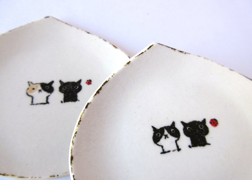 みなかわねこ 豆皿＊三毛猫と黒猫／ハチワレと黒猫 | コーヒー豆と雑貨