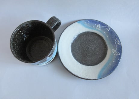 奥田茜　猫のコーヒーカップB＊お魚と猫