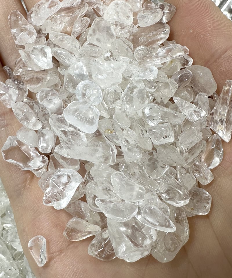 ヒマラヤ水晶さざれ石100g | iris ヒマラヤ水晶さざれ石100g | iris