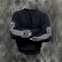CLASSIC CIRCLE ART PULLOVER- BLACK -