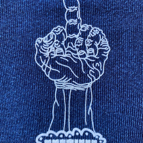THE FINGER HOODIE