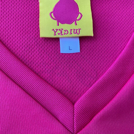 WICKY LOGO DRY V NECK T PINK