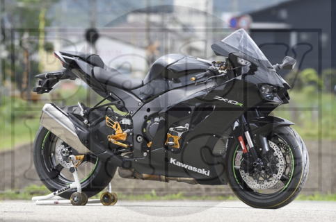 セット パフォーマンスステップキット KAWASAKI ZX-10R'16-20 | BabyFace