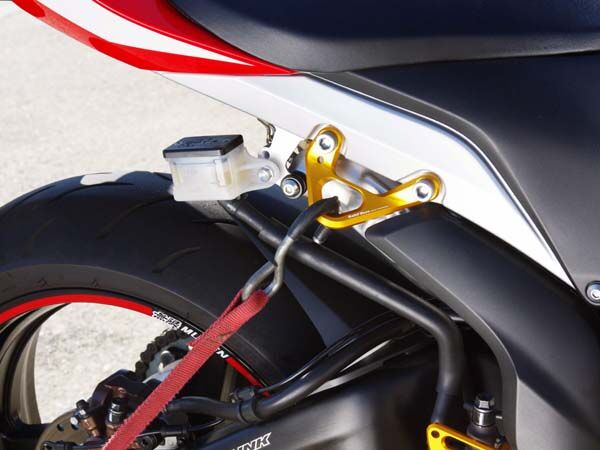 レーシングフック HONDA CBR600RR('09-) | BabyFace Direc レーシングフック HONDA CBR600RR('09-) | BabyFace Direc