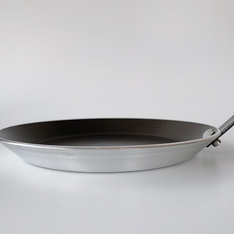 de Buyer デバイヤー クレープパン22㎝ | TEA TABLE de Buyer デバイヤー クレープパン22㎝ | TEA TABLE